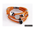 Oranje leren armband met zilveren hartjes. NBNNSB329